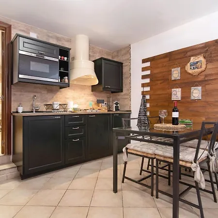 La Quinta De Vals Villa *